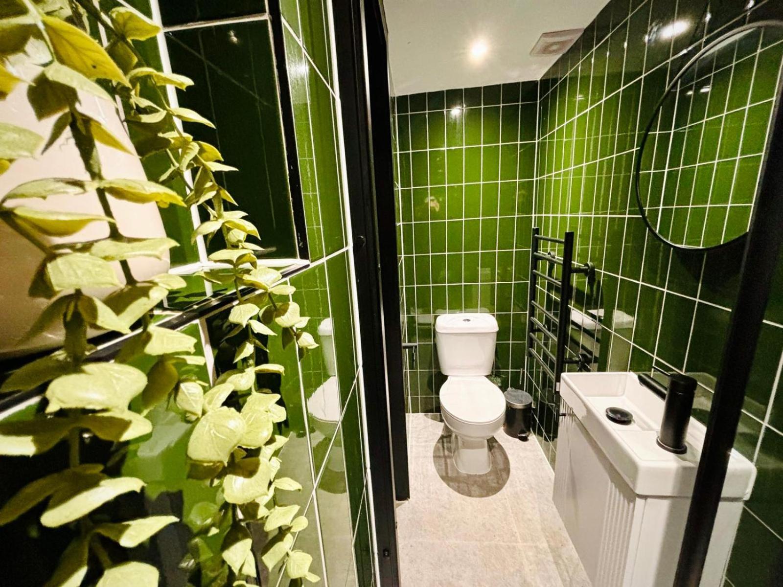 London Luxury Mezzanine Studio Flats Next Hackney Central Bagian luar foto